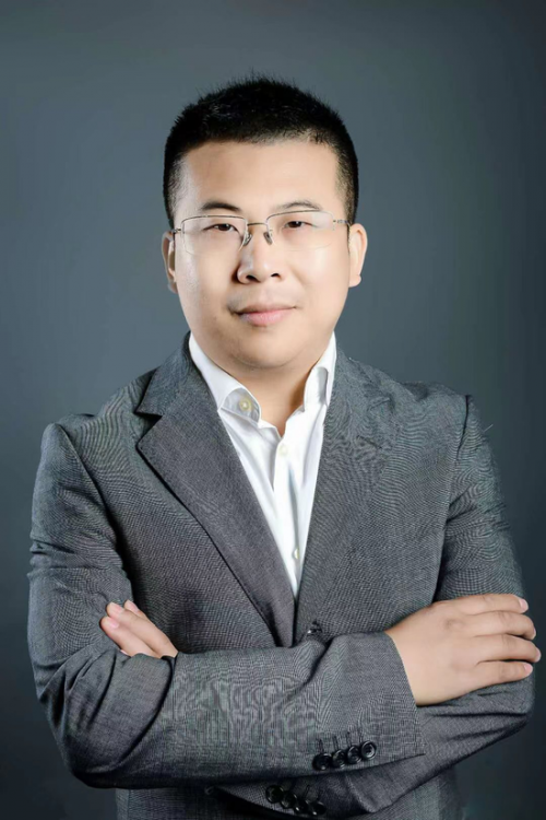 讯狐国际科技（北京）有限公司董事长 吴桻