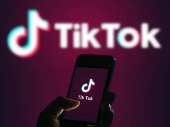 TikTok 宣布推出一个新的 AR 特效创建选项